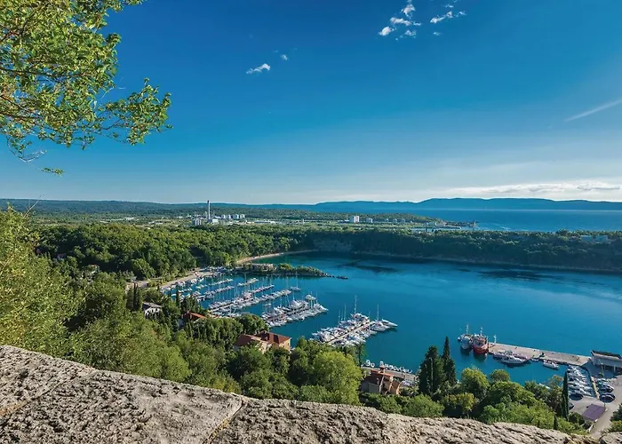 Σπίτι διακοπών 4 Bedroom Stunning In