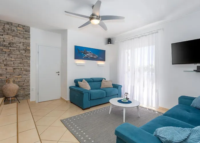 Σπίτι διακοπών 4 Bedroom Stunning In