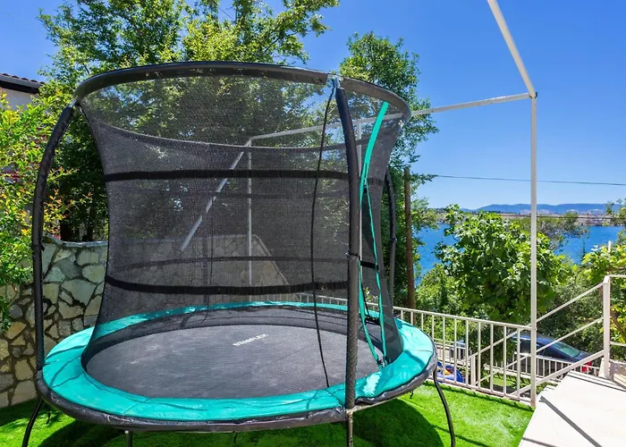 4 Bedroom Stunning In *